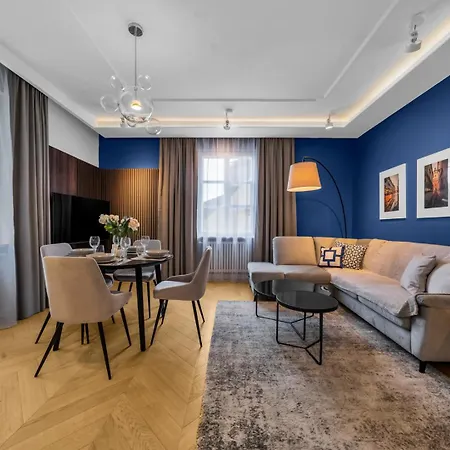 Old Town - Location, Workspace - By Rentujemy Apartment Warsaw