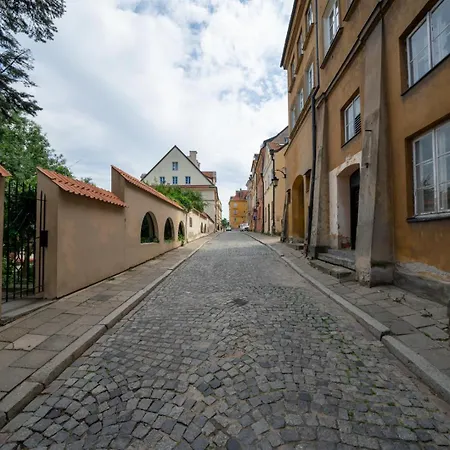 Old Town - Location, Workspace - By Rentujemy Apartmán Varšava