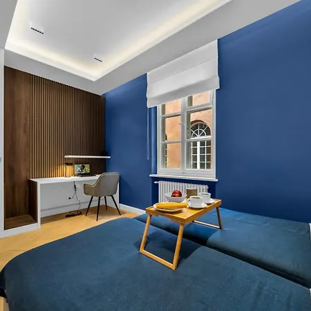 Old Town - Location, Workspace - By Rentujemy *