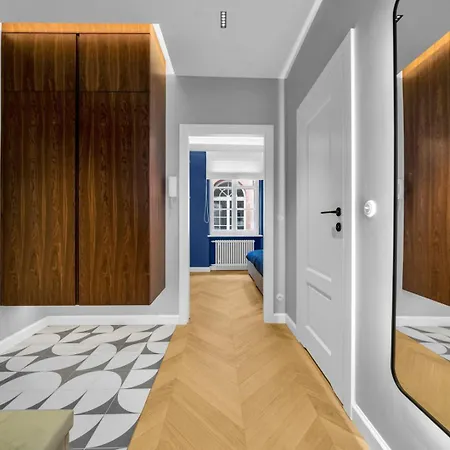 Old Town - Location, Workspace - By Rentujemy Varsóvia