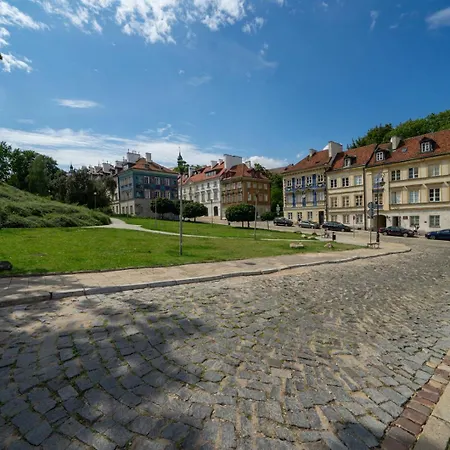 Old Town - Location, Workspace - By Rentujemy * Varšava